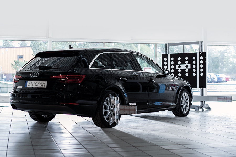 Калібрувальний стенд Autocom ADAS CARS