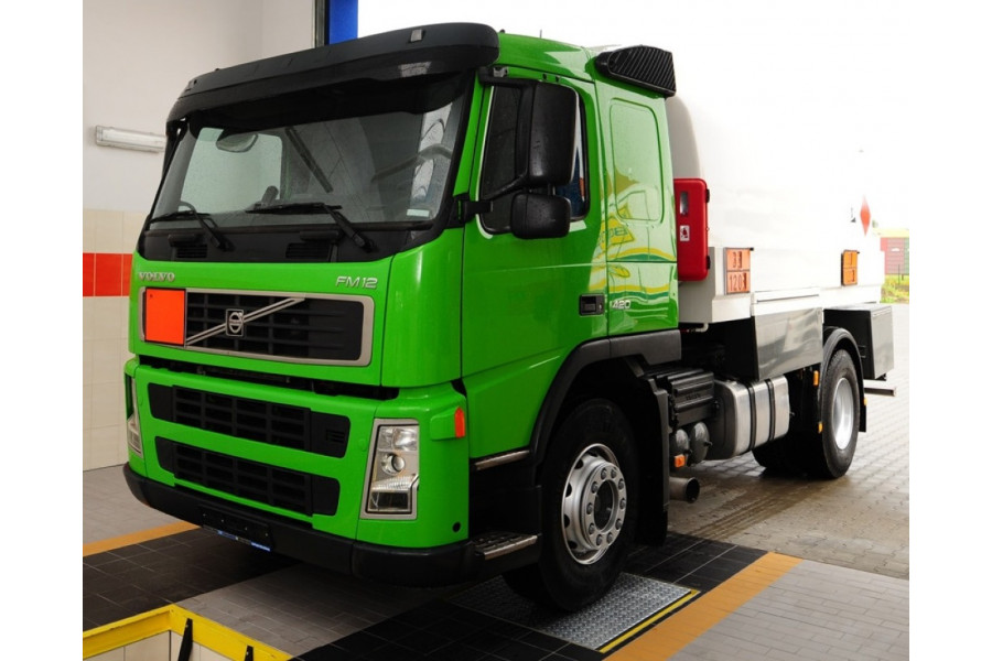Тестер бокового відведення UNC-8 для вантажних автомобілів